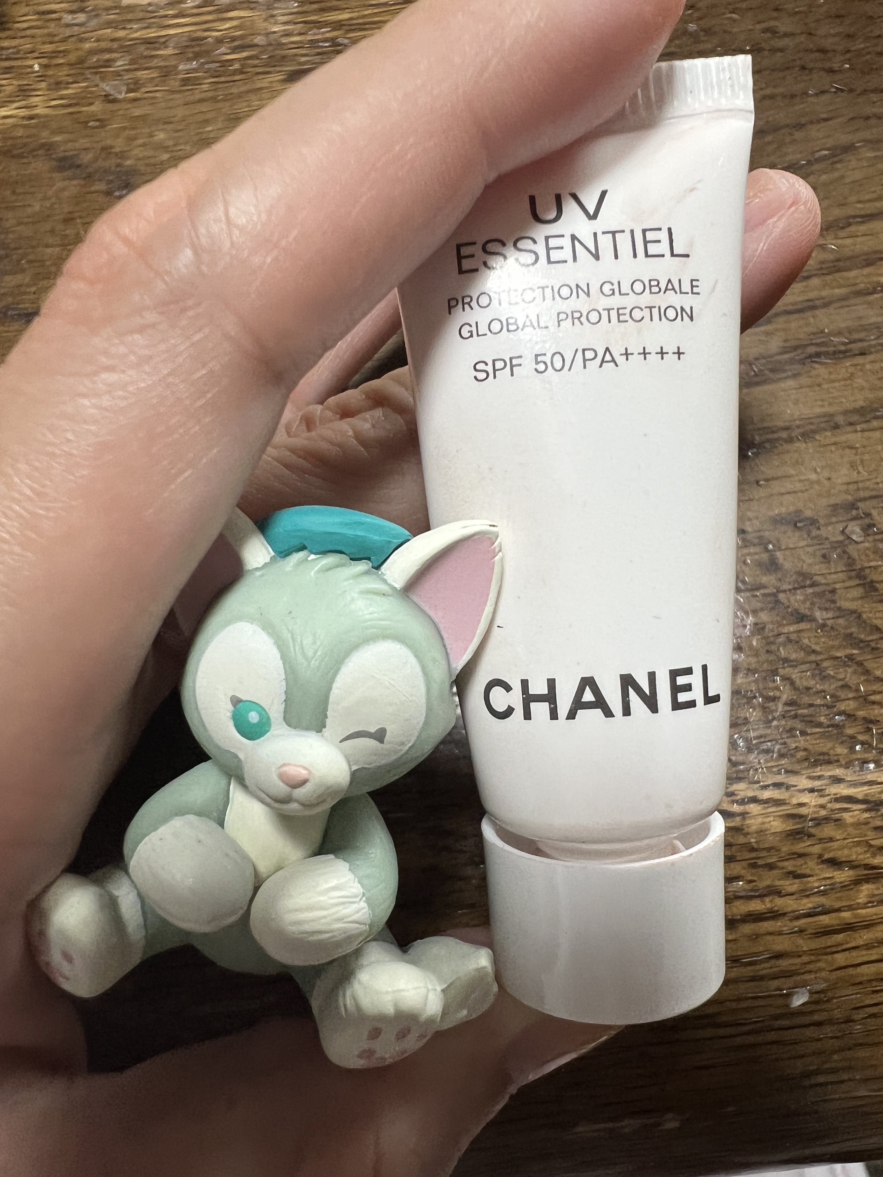 UV エサンシエル コンプリート/CHANEL/化粧下地を使ったクチコミ（1枚目）