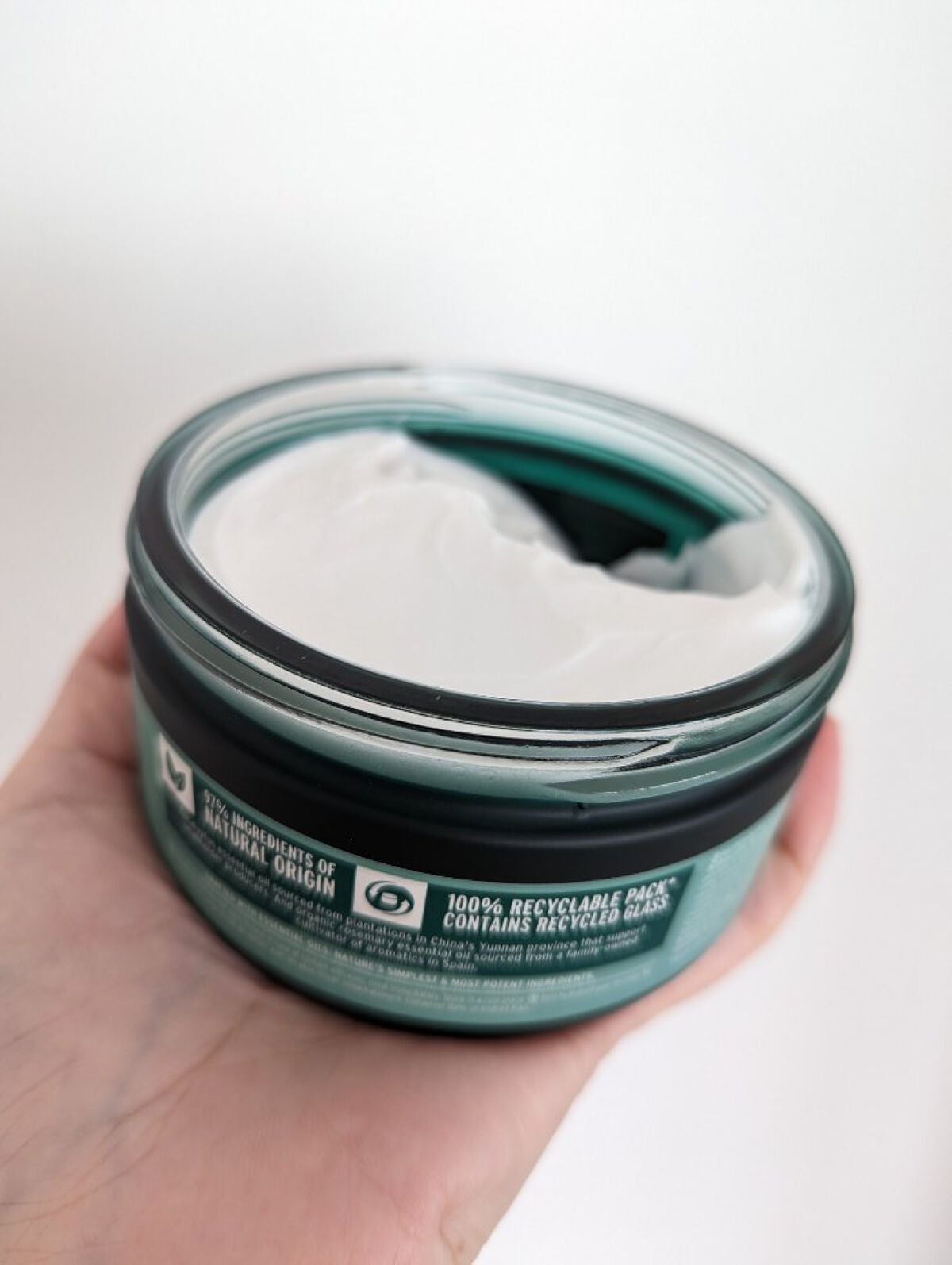 ウェルネス ボディジェルクリーム ユーカリ& ローズマリー/THE BODY SHOP/ボディクリームを使ったクチコミ(2枚目)