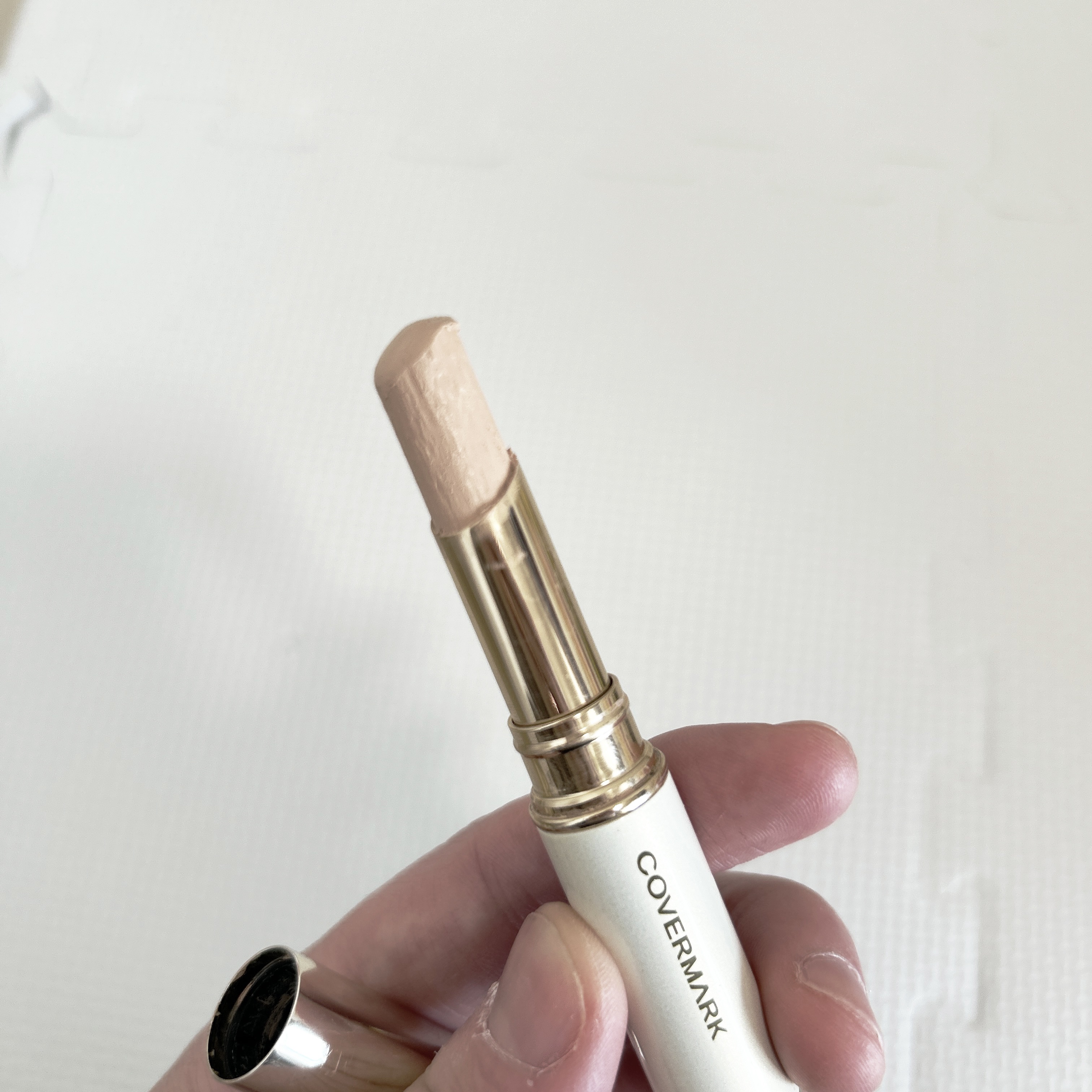 COVERMARK ブライトアップファンデーションのクチコミ「🌸COVERMARK　ブライトアップファンデーション　Y1

イエベさん向き◎
コッテリスティ.....」（3枚目）