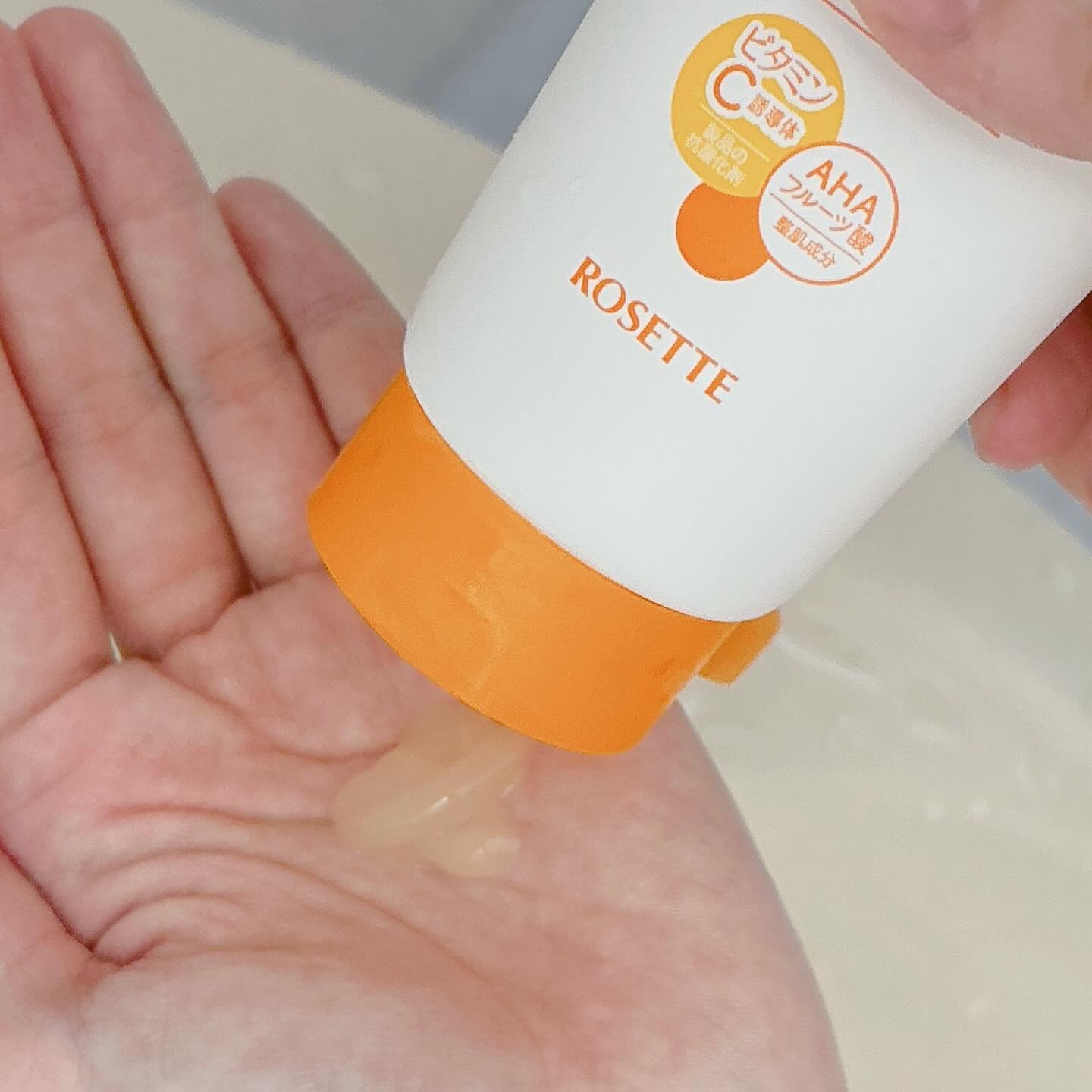 ロゼットゴマージュ ブライトピール ［洗浄料］/ロゼット/スクラブ・ゴマージュを使ったクチコミ（2枚目）