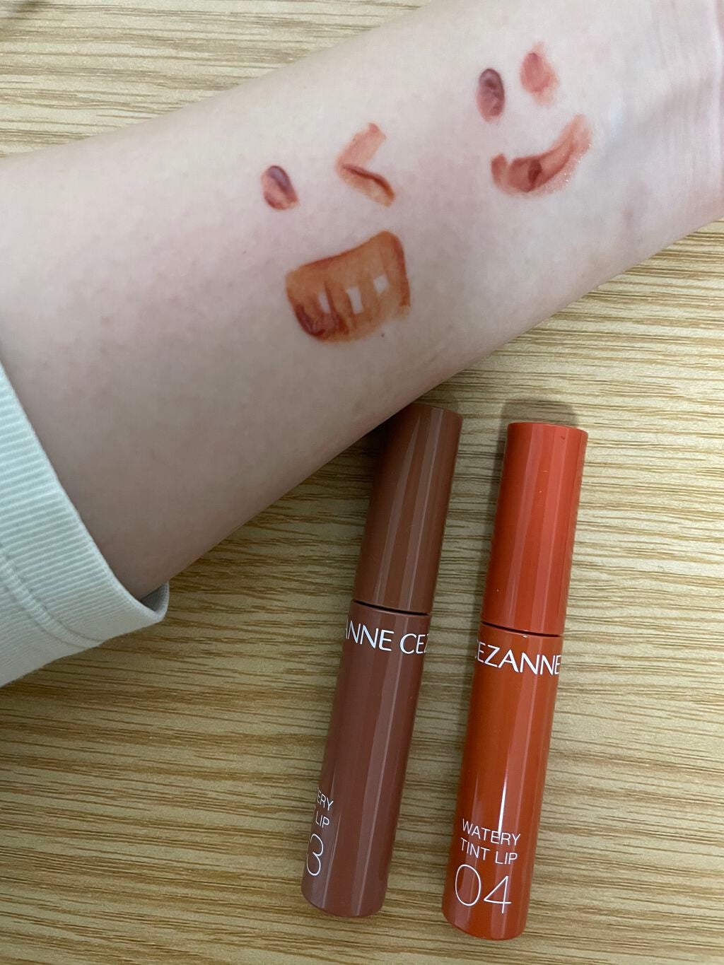 Chie on LIPS 「セザンヌウォーターティントリップ03,04を買ってみました😊可..」(1枚目)