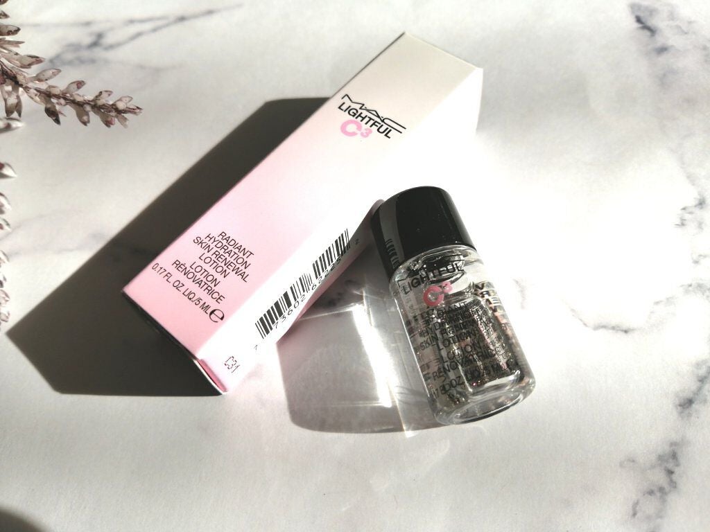 ライトフル C3 ラディアント ハイドレーション スキンローション/M・A・C/化粧水を使ったクチコミ(1枚目)