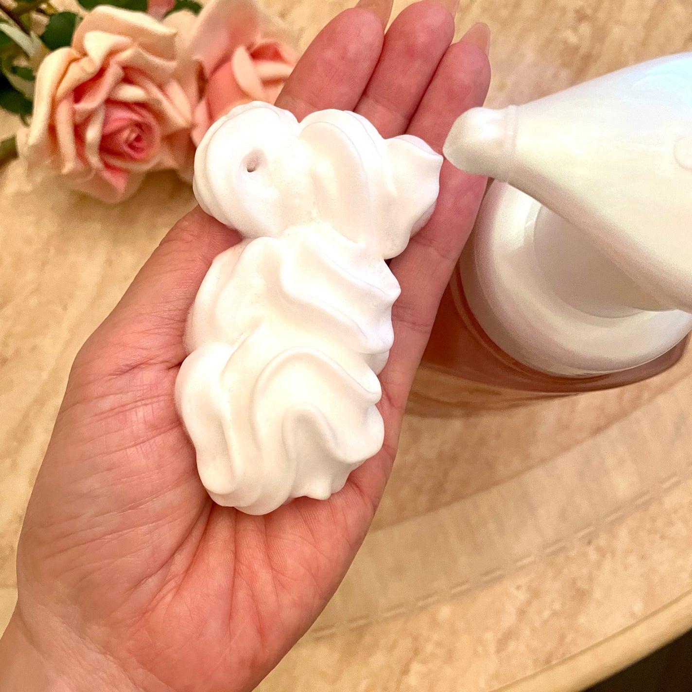 ビオレu ザ ボディ 泡タイプ モイスチャースムース/ビオレu/ボディソープを使ったクチコミ(2枚目)