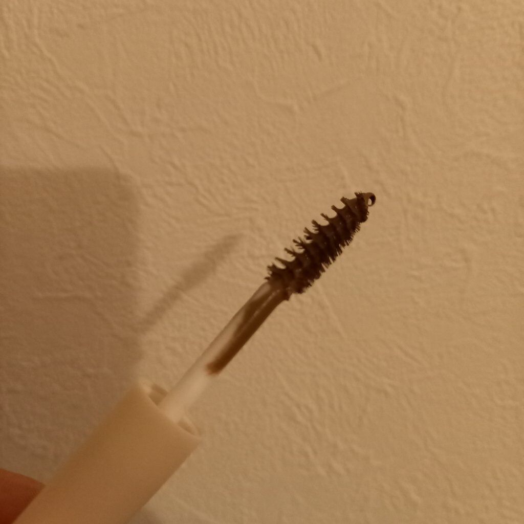 ぴぴぽっぽ on LIPS 「ジーナ 春号の付録レビューです。写真二枚目はアプリコットのマニ..」(3枚目)