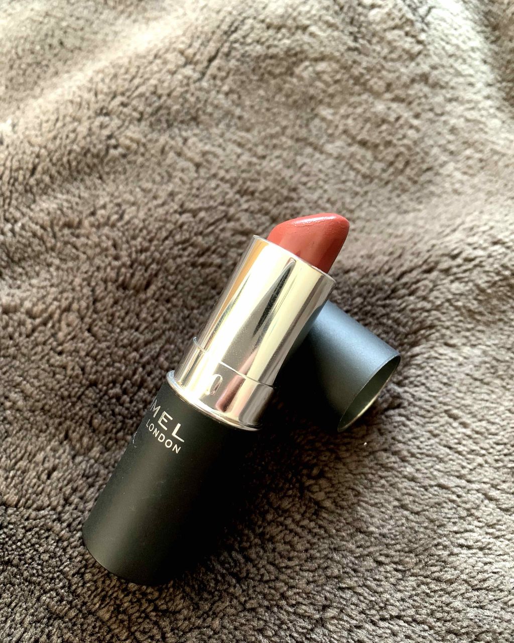マシュマロルック リップスティック/リンメル ロンドン/口紅を使ったクチコミ(2枚目)