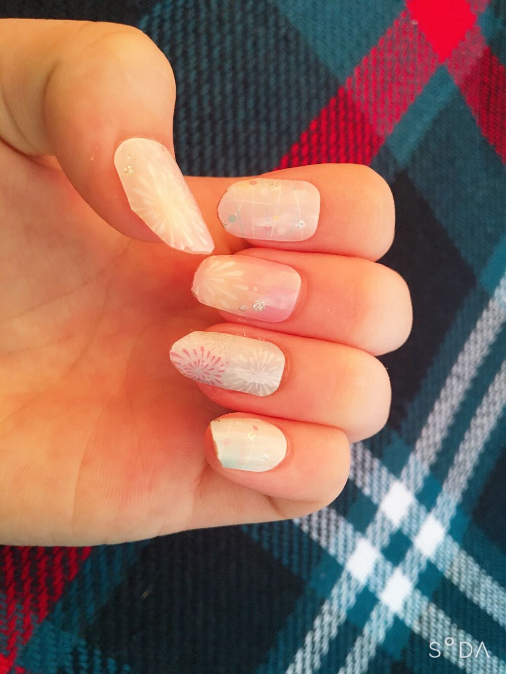 貼るジェルネイル/セリア/ネイルシールを使ったクチコミ(4枚目)