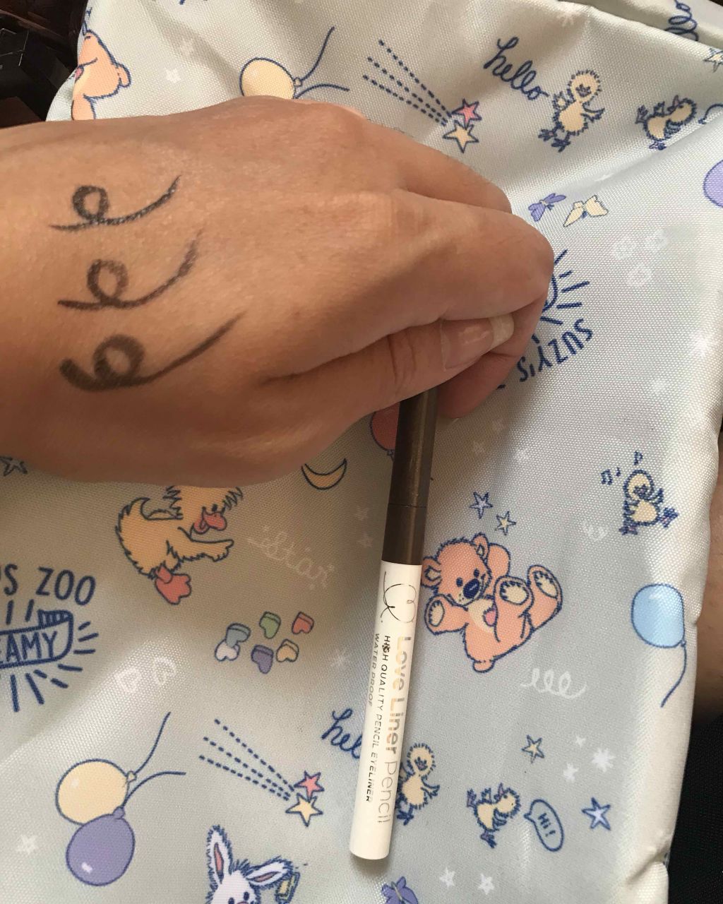 ラブ・ライナー リキッドアイライナーＲ３/ラブ・ライナー/リキッドアイライナーを使ったクチコミ（3枚目）