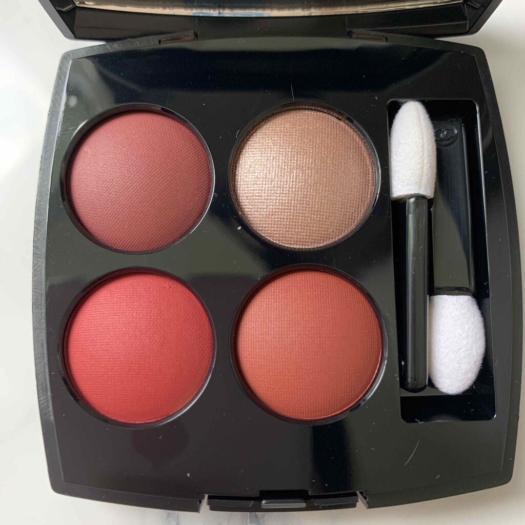 レ キャトル オンブル/CHANEL/アイシャドウパレットを使ったクチコミ(2枚目)