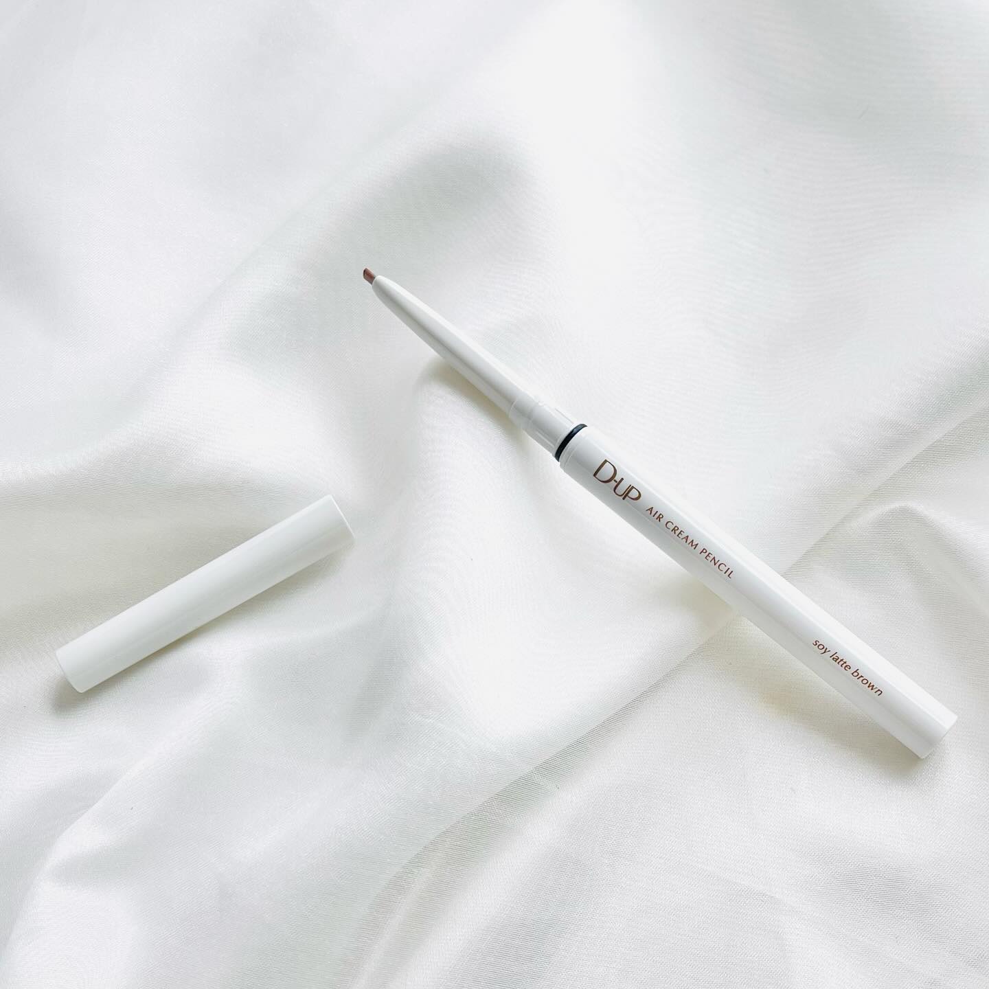 エアクリームペンシル  ソイラテブラウン/D-UP/ペンシルアイライナーを使ったクチコミ（2枚目）