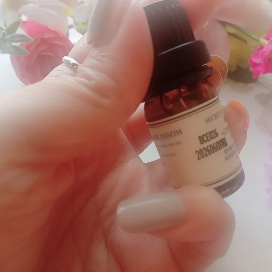 インナーパフューム  シークレットラブ ブラックエディション/DIONEL/デリケートゾーンケアを使ったクチコミ（3枚目）