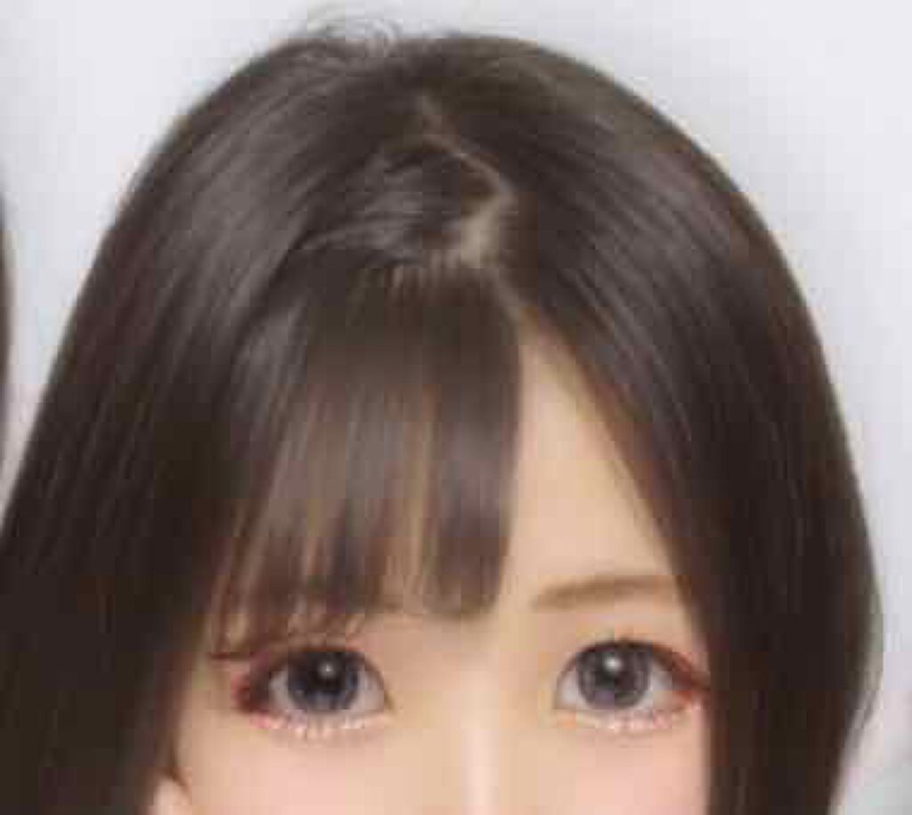 소리 on LIPS 「高校デビュー遅めです!!笑1番上は高校1年の秋!!私はもともと..」(2枚目)