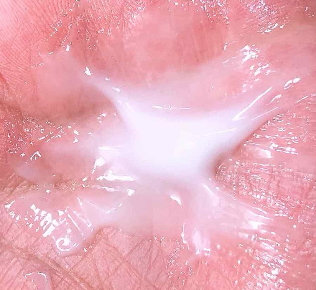 モコのクチコミ「スキンフードのプロポリスクリーム🐝




コスメを購入した際にいただきました。




サン.....」（2枚目）