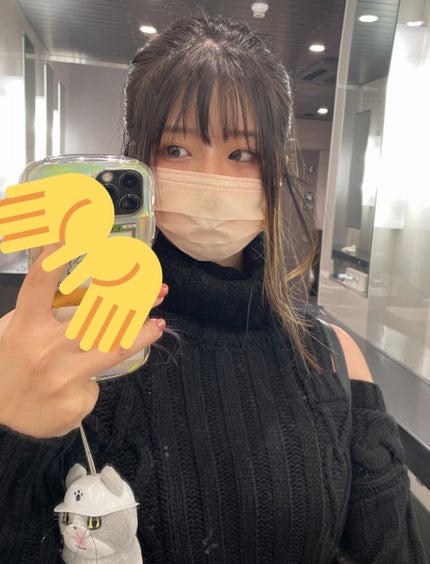 かぴ on LIPS 「#今日のメイク11/18分!イルミを見に行くラメメイクタイトル..」(3枚目)