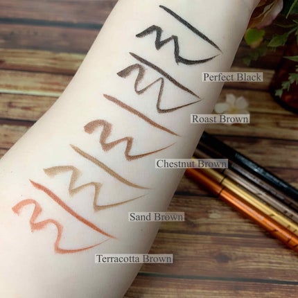 スキルレスライナー/LUMIURGLAS/リキッドアイライナーを使ったクチコミ(3枚目)