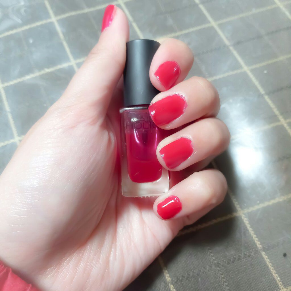 ネイルホリック Juicy color RD405/ネイルホリック/マニキュアを使ったクチコミ（1枚目）