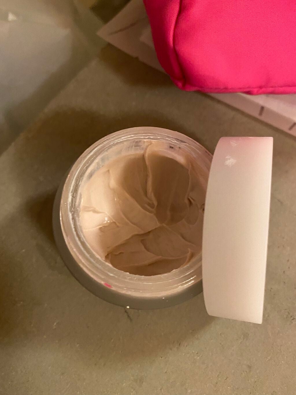 ソフトクレイ ベルベットマスク/FEMMUE/洗い流すパック・マスクを使ったクチコミ(2枚目)