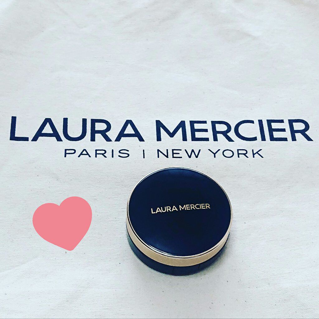 フローレス ルミエール ラディアンス パーフェクティング クッション 0C1/ローラ メルシエ/クッションファンデーションを使ったクチコミ（1枚目）