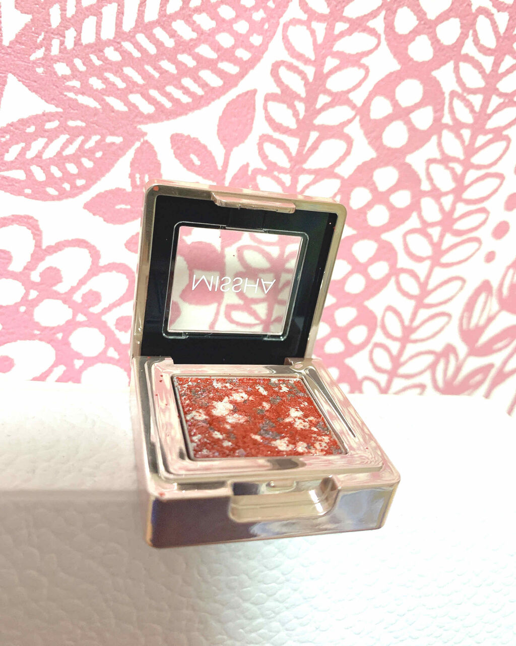 グリッタープリズム シャドウ/MISSHA/グリッターを使ったクチコミ（1枚目）