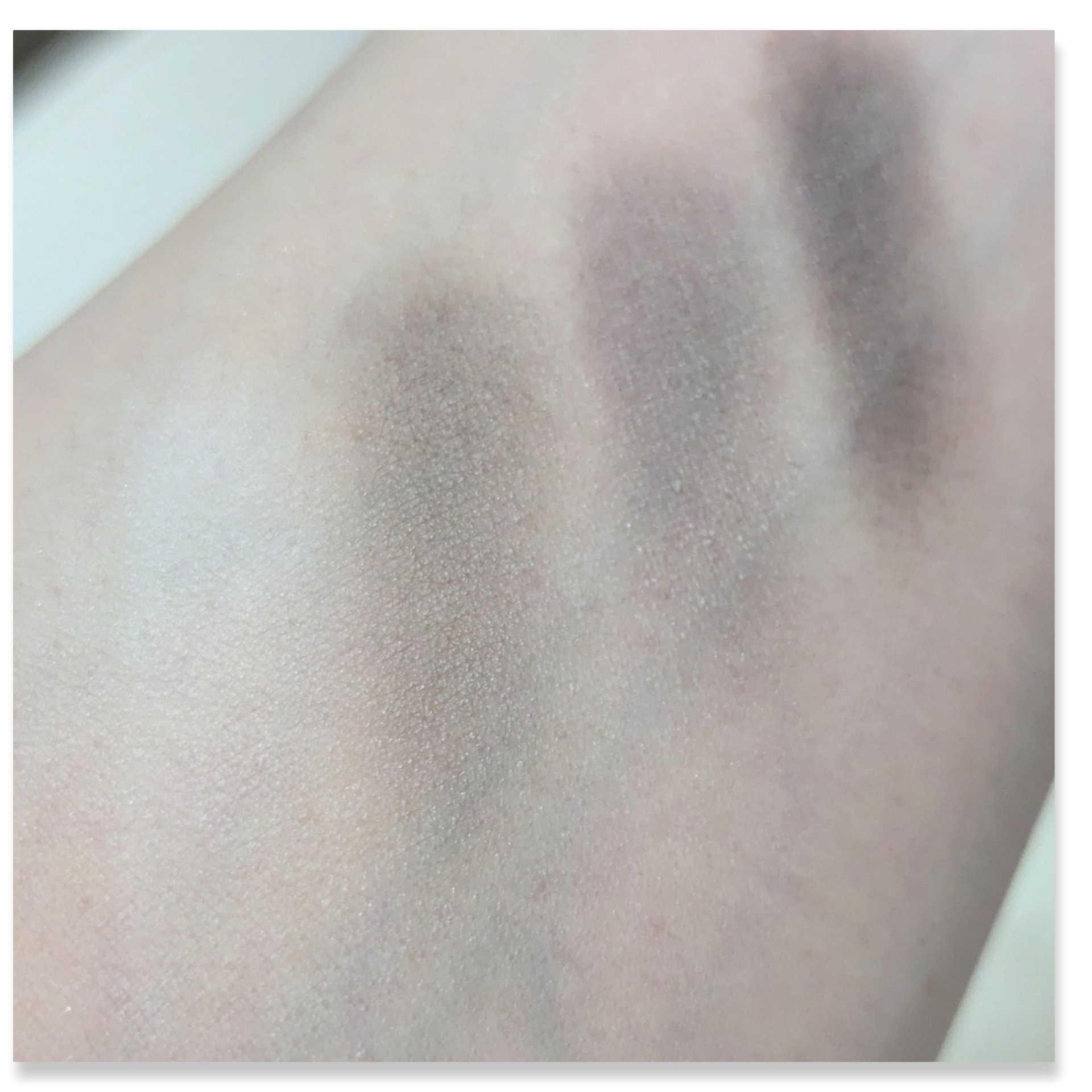 ニュアンス マット クリエイター GY-5 クラシックグレー/Visée/アイシャドウパレットを使ったクチコミ（2枚目）