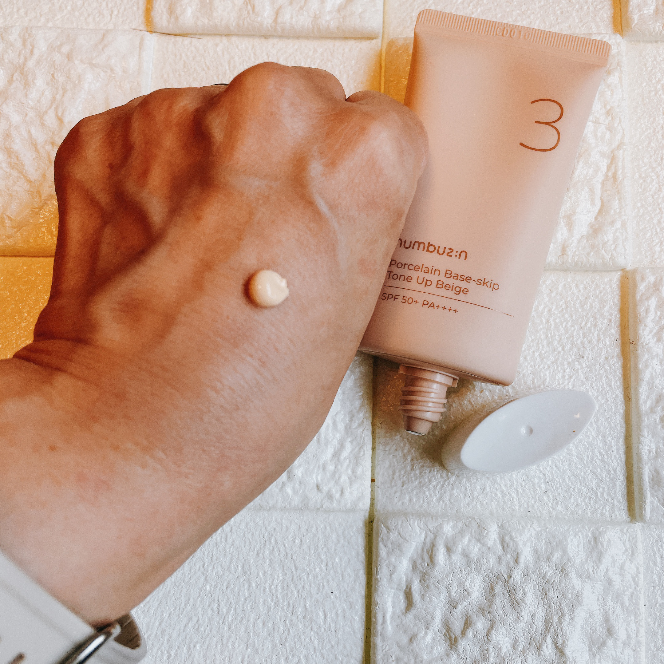 3番 ノーファンデ陶器肌トーンアップクリーム/numbuzin/化粧下地を使ったクチコミ（3枚目）