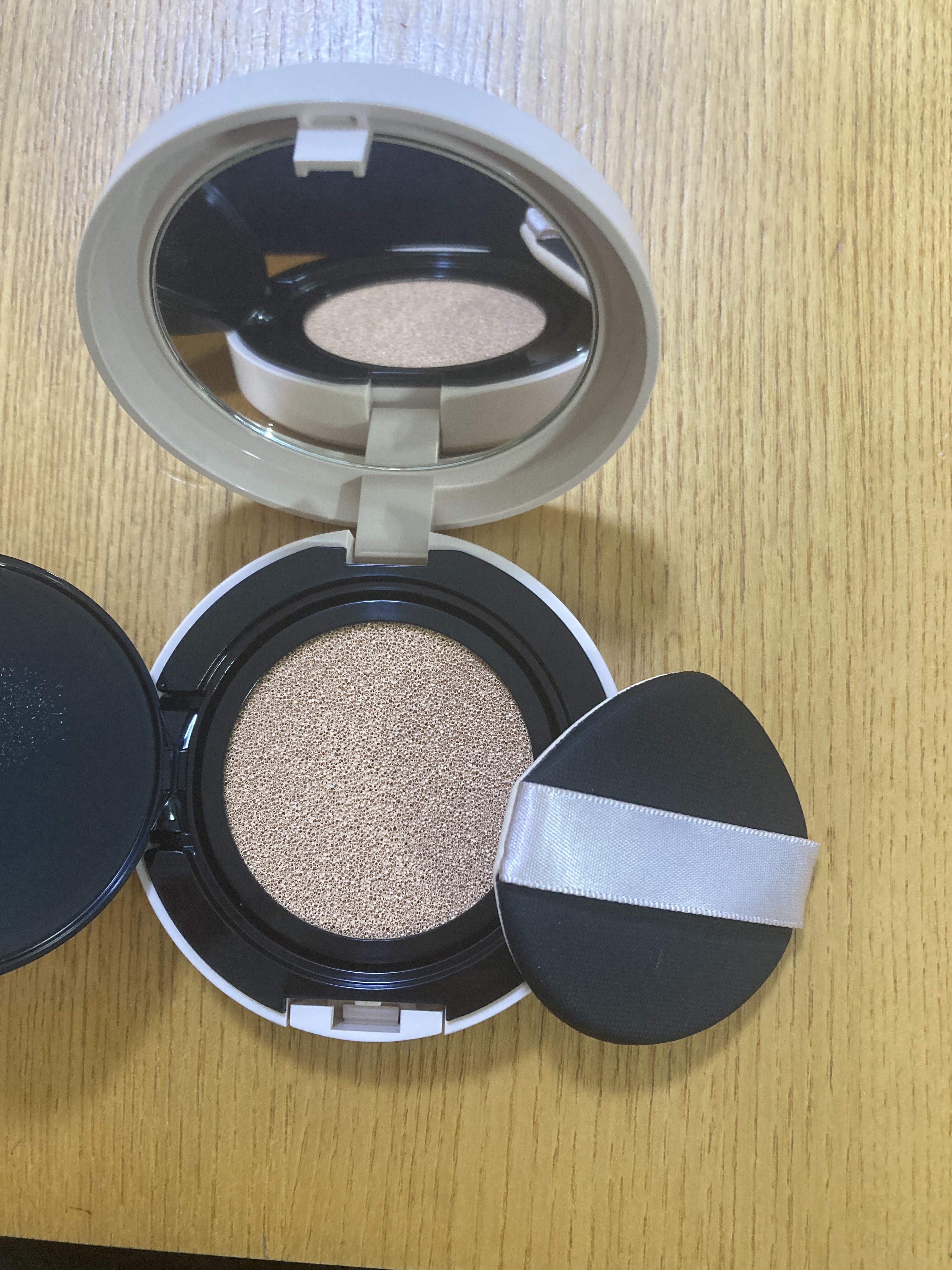 クッションファンデーション/CEZANNE/クッションファンデーションを使ったクチコミ（2枚目）