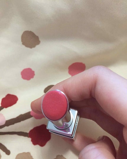 イレジスティブル グローリップス/RMK/口紅を使ったクチコミ(2枚目)