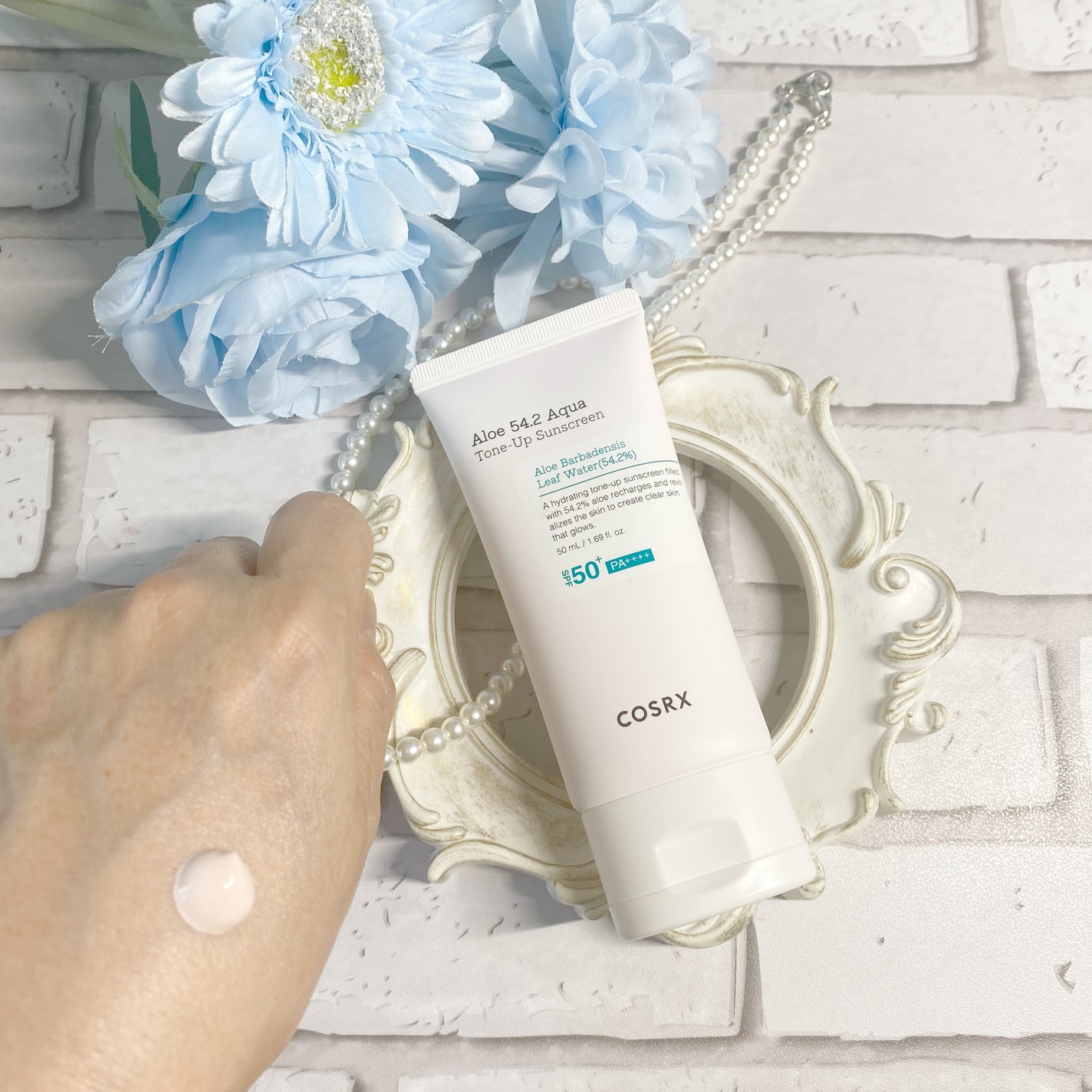 アロエ54.2アクアトーンアップUVクリーム SPF50+ PA++++/COSRX/日焼け止めクリームを使ったクチコミ(2枚目)