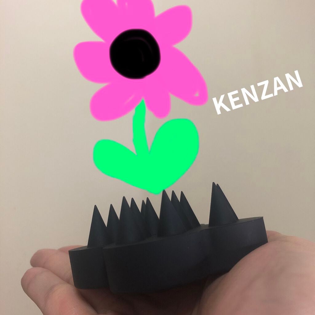 uka scalp brush kenzan/uka/スカルプブラシを使ったクチコミ(2枚目)