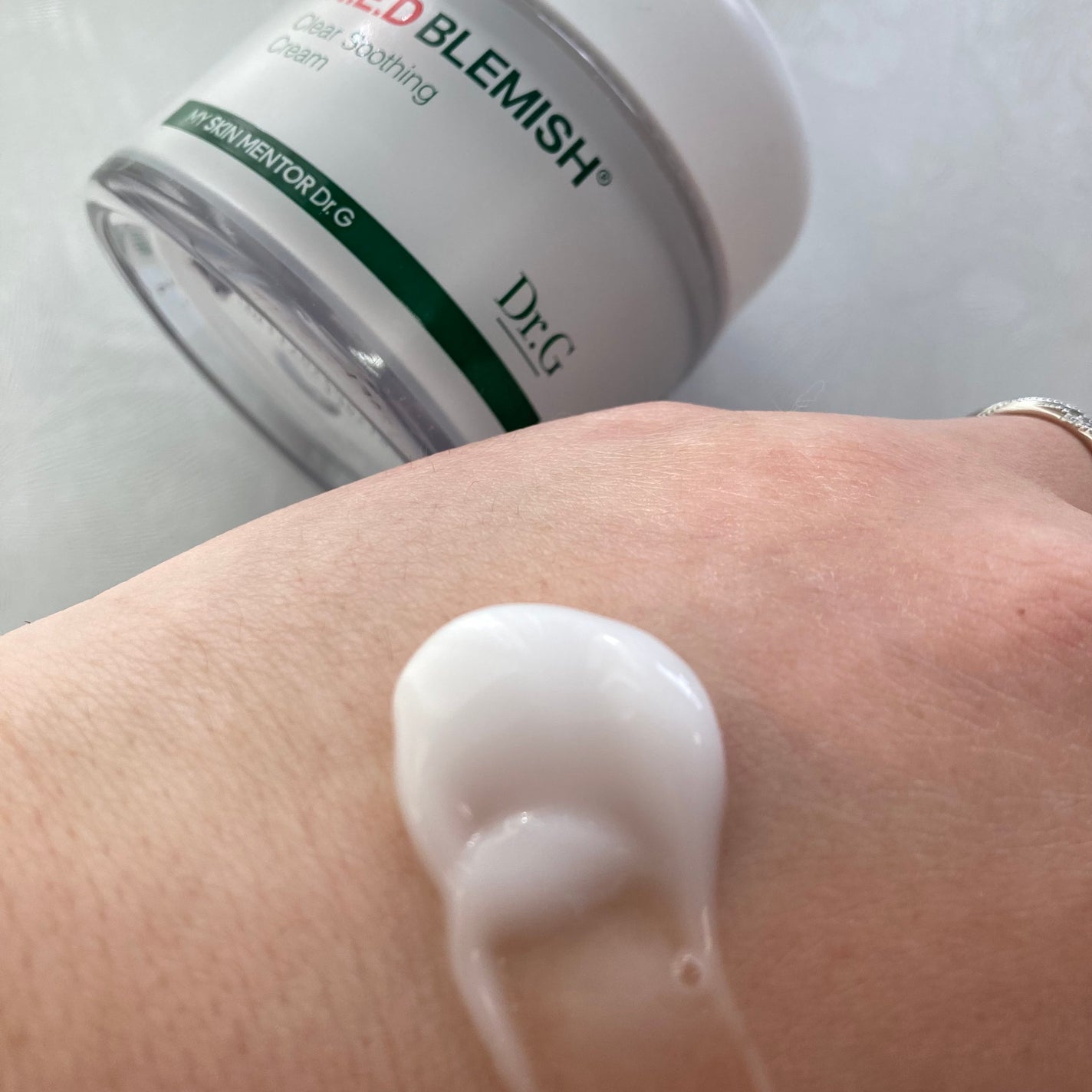 レッドブレミッシュ クリアスージングクリーム/Dr.G/フェイスクリームを使ったクチコミ(4枚目)