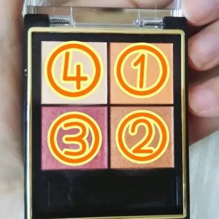 リアルクローズシャドウ/excel/アイシャドウパレットを使ったクチコミ(4枚目)