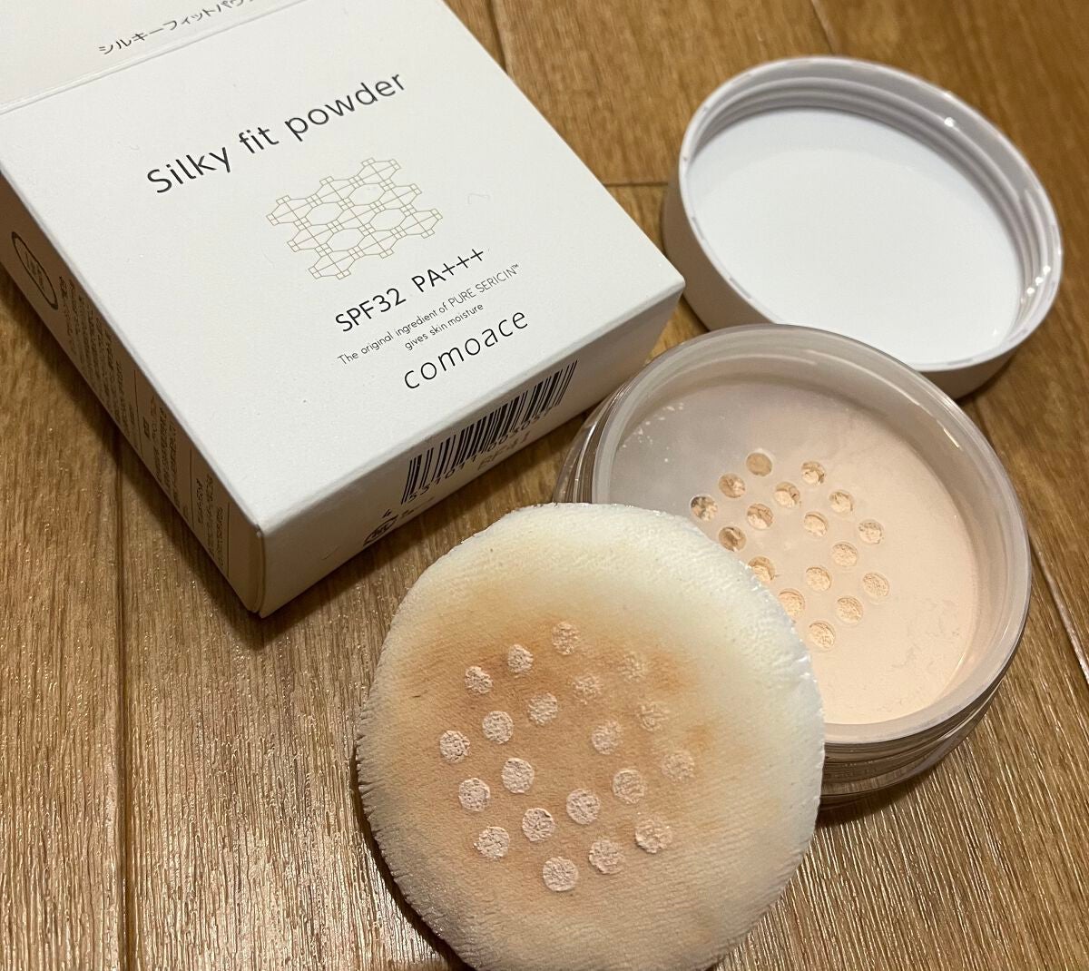 シルキーフィットパウダー /コモエース/ルースパウダーを使ったクチコミ(1枚目)