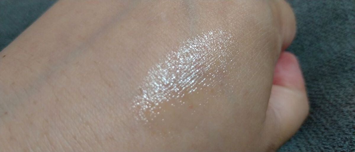 ニベア ロイヤルブルーリップ 濃密美容ケア/ニベア/リップ美容液を使ったクチコミ(8枚目)