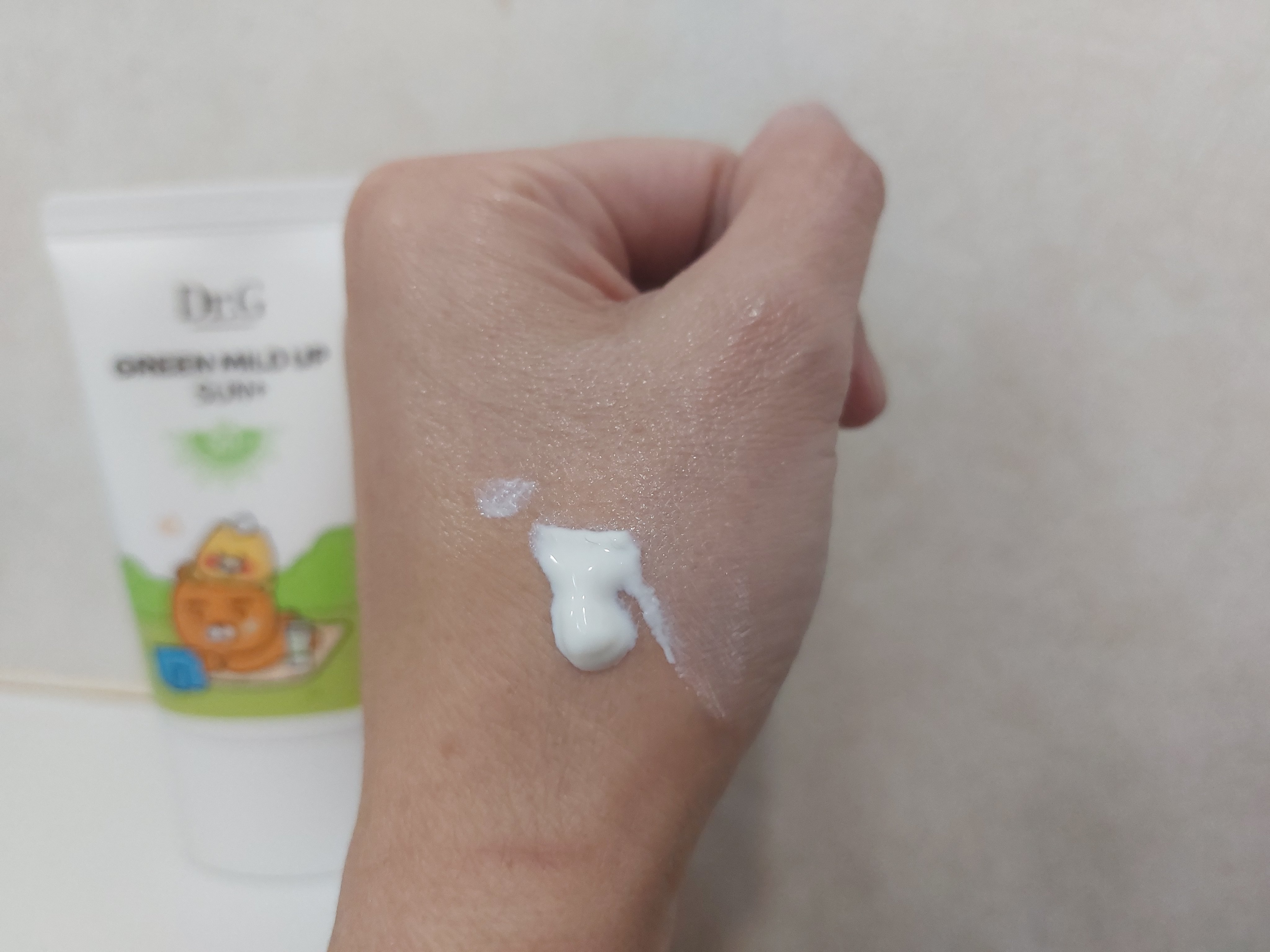 グリーンマイルドアップサンプラス/Dr.G/日焼け止めクリームを使ったクチコミ（3枚目）