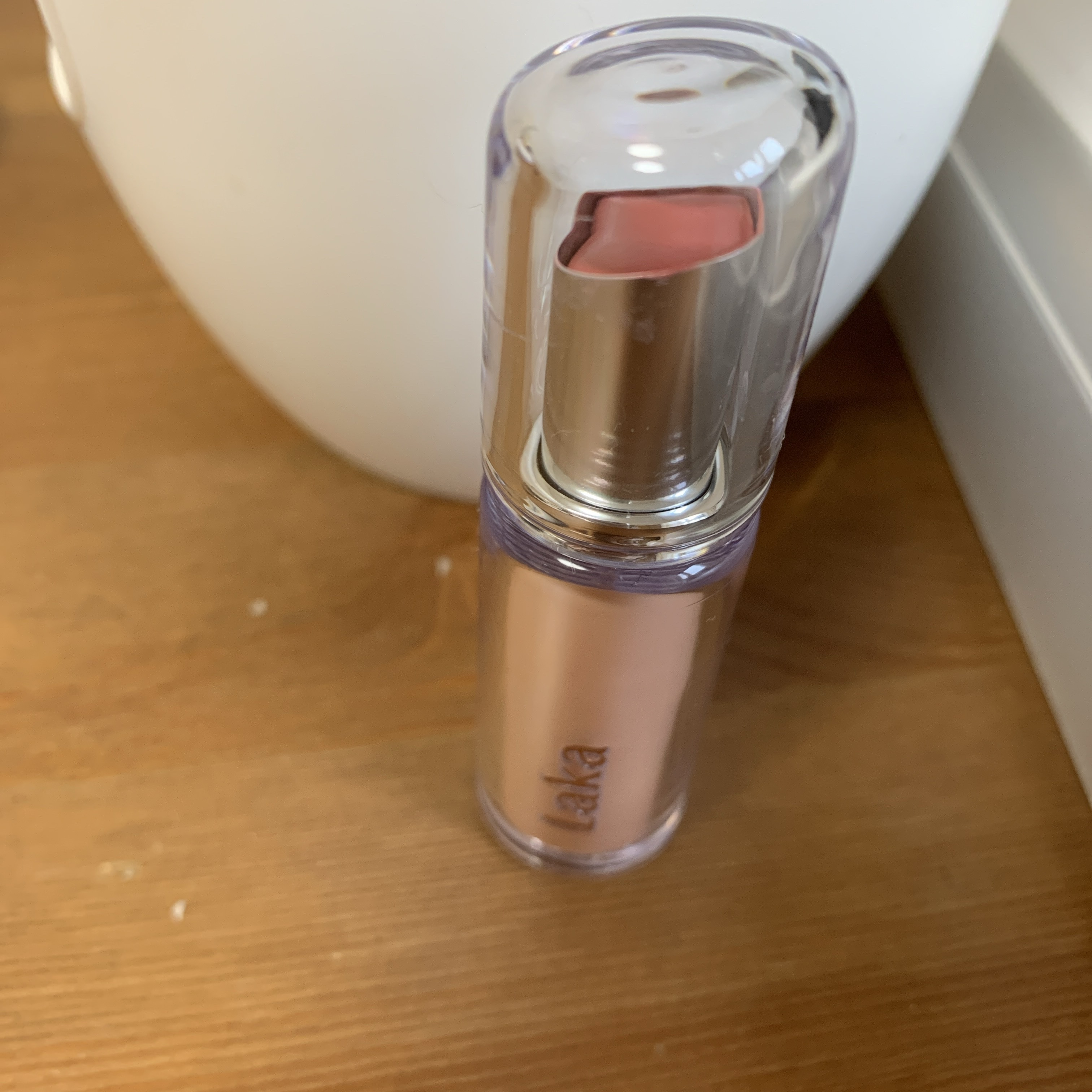 ボンディンググロウリップスティック/Laka/口紅を使ったクチコミ（1枚目）