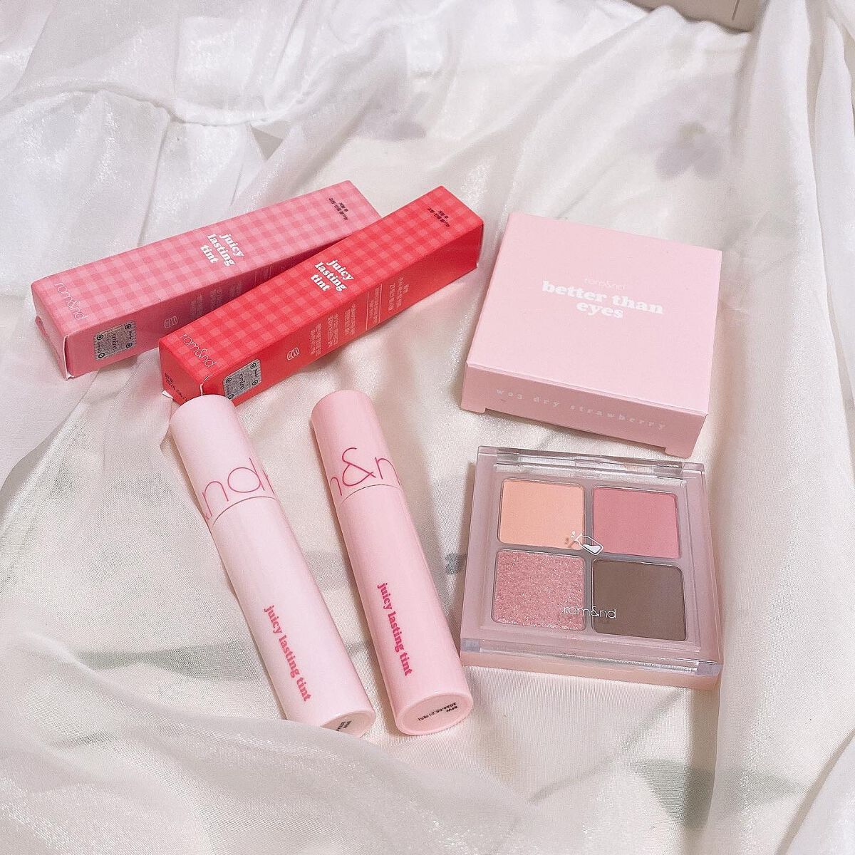 ジューシーラスティングティント/rom&nd/リップティントを使ったクチコミ（3枚目）