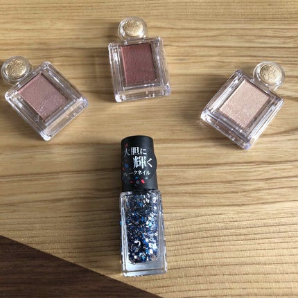 シャドーカスタマイズ/MAJOLICA MAJORCA/単色アイシャドウを使ったクチコミ(2枚目)