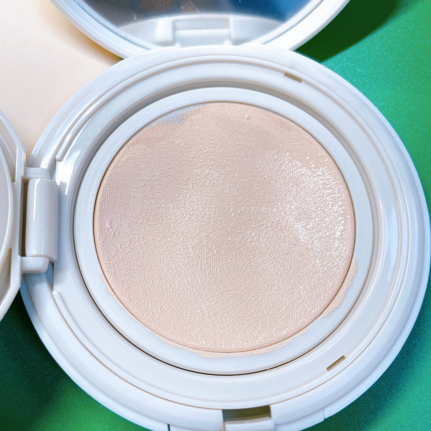 Pore Caring Mesh Cushion/BeginS by JUNGSAEMMOOL/クッションファンデーションを使ったクチコミ(4枚目)