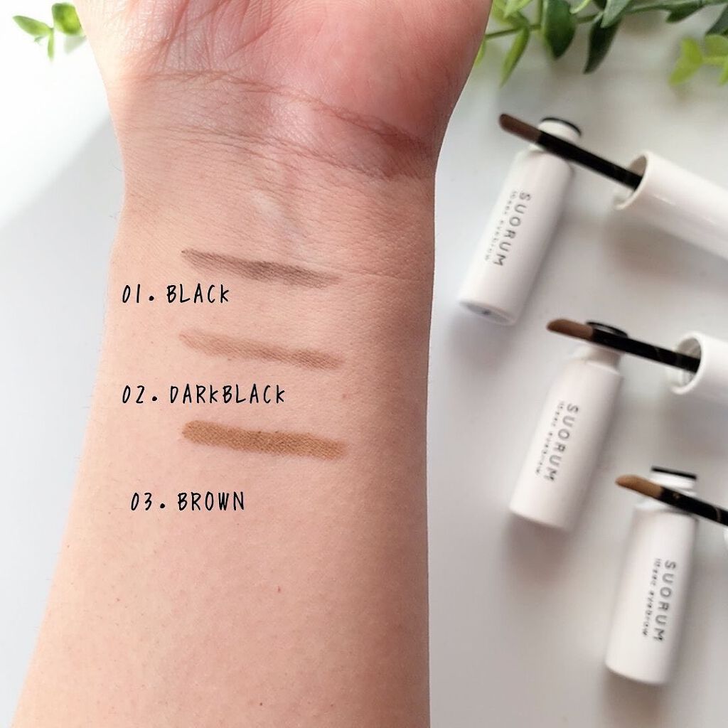 SUORUM 10sec eyebrow/SUORUM/パウダーアイブロウを使ったクチコミ（2枚目）