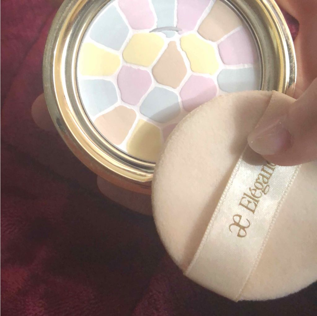 ラ プードル オートニュアンス/Elégance/プレストパウダーを使ったクチコミ（1枚目）