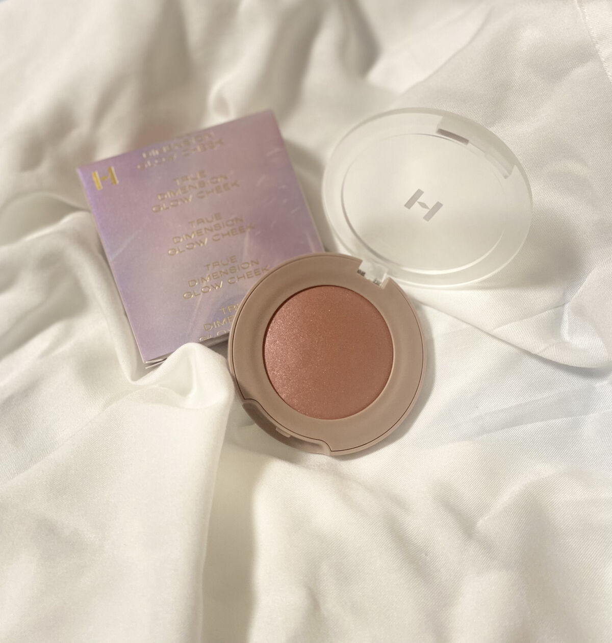 トゥルーディメンショングロウチーク/hince/パウダーチークを使ったクチコミ（2枚目）