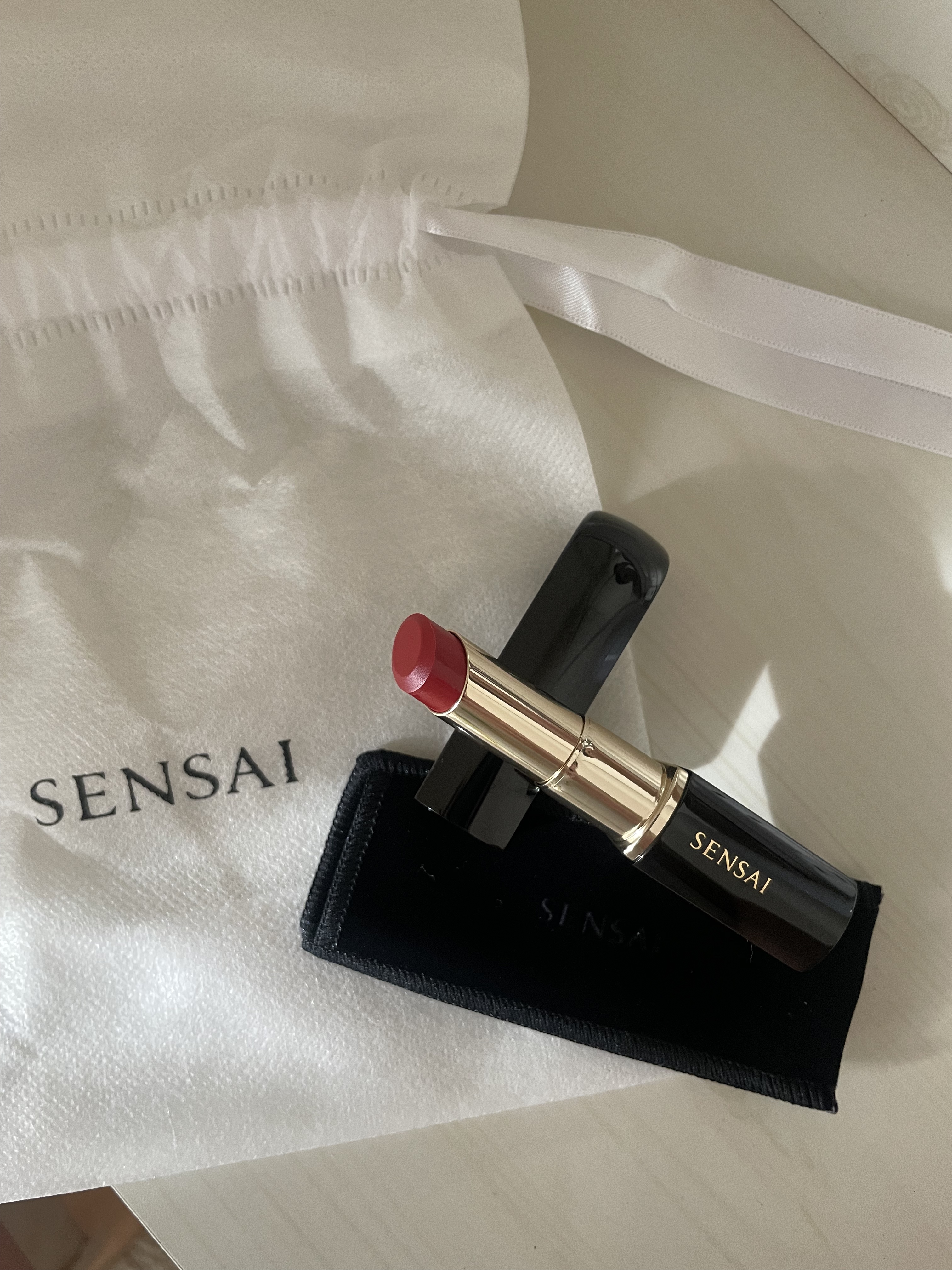 ラスティングプランプリップスティック/SENSAI/口紅を使ったクチコミ（1枚目）