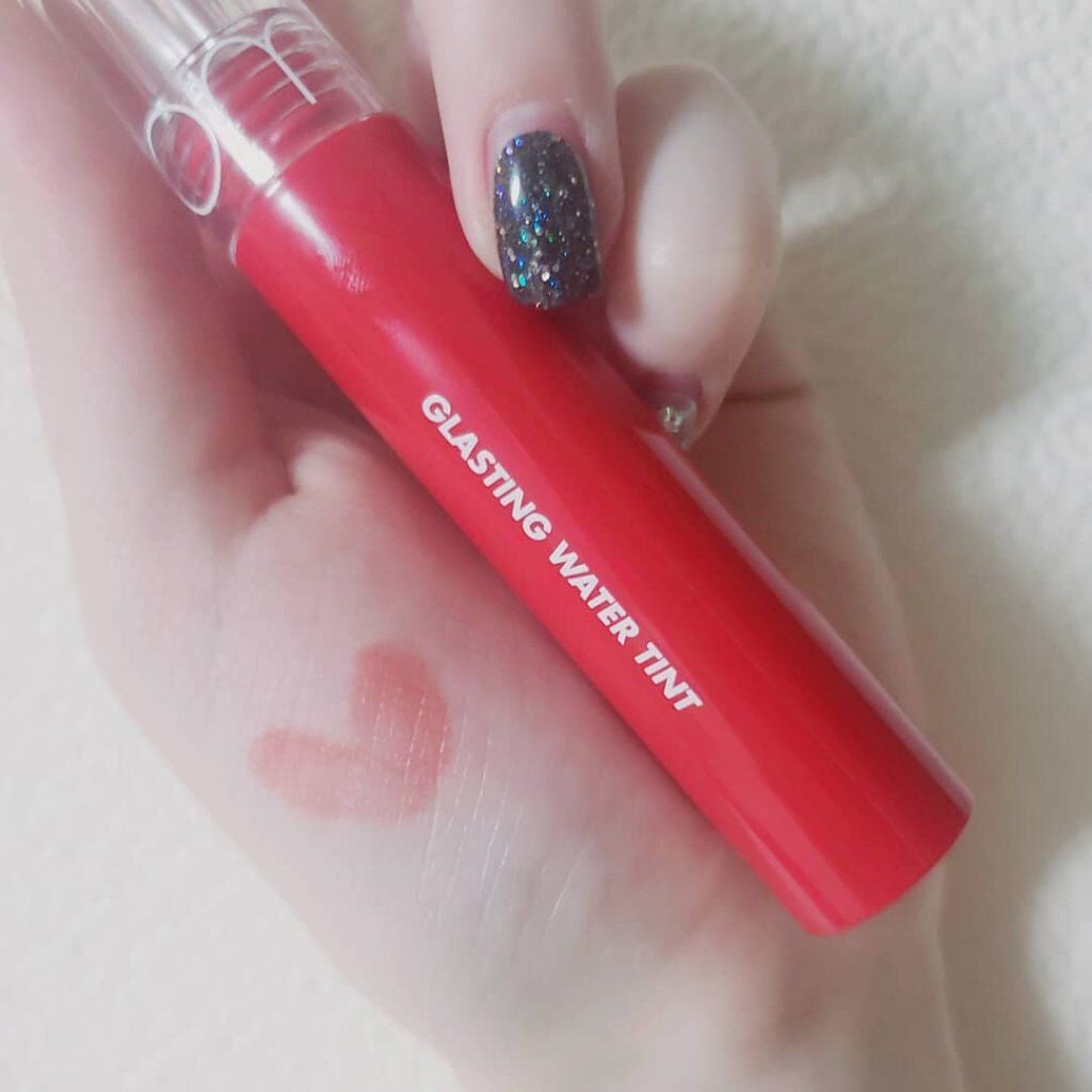 하루카 on LIPS 「今大人気の"ロムアンドグラスティングウォーターティント2号"を..」(3枚目)