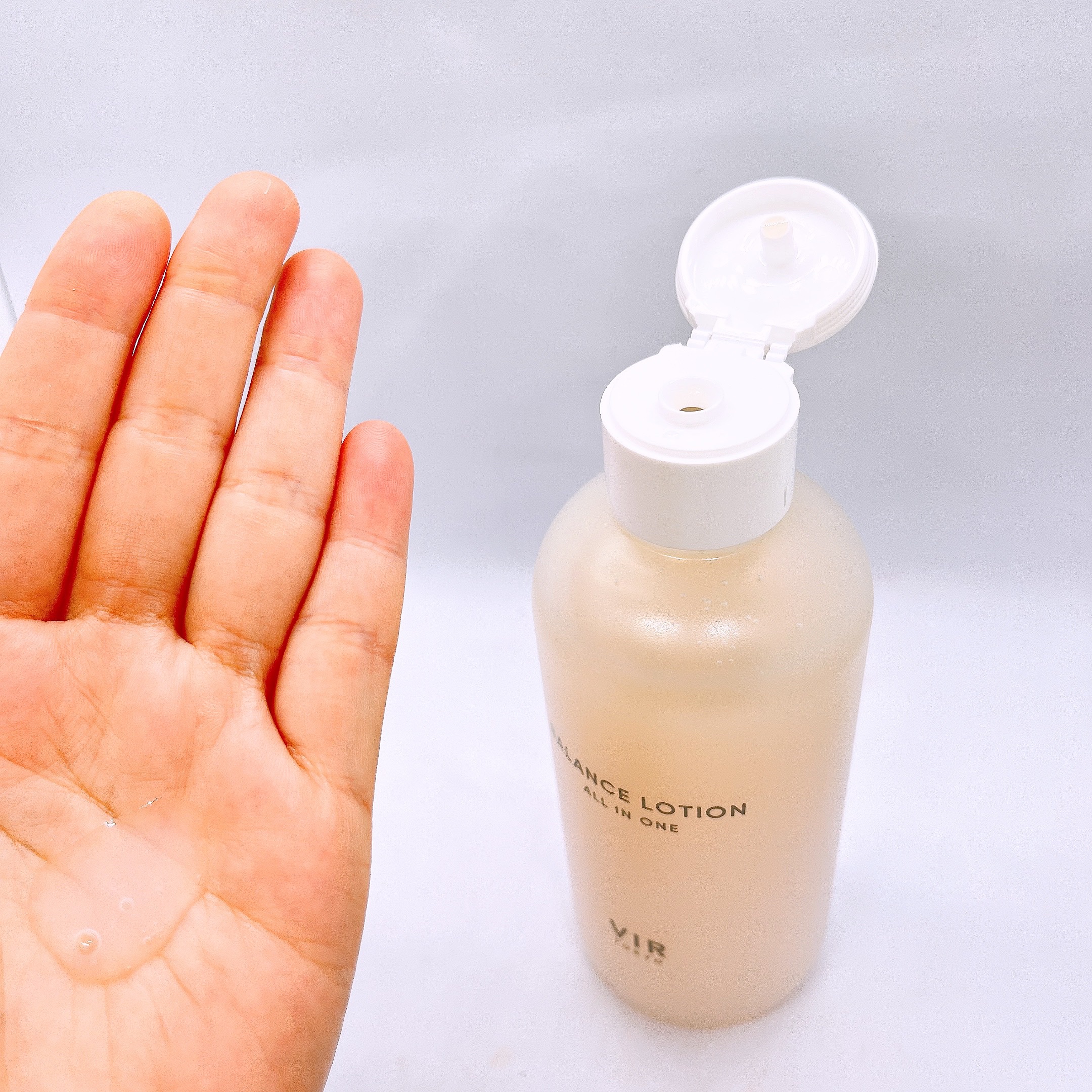 VIR TOKYO BALANCE LOTION/VIR TOKYO/オールインワン化粧品を使ったクチコミ（3枚目）