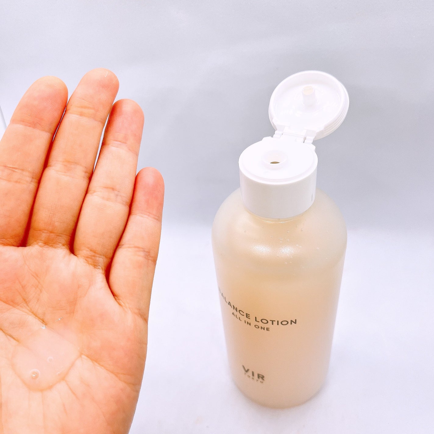 VIR TOKYO BALANCE LOTION/VIR TOKYO/オールインワン化粧品を使ったクチコミ(3枚目)