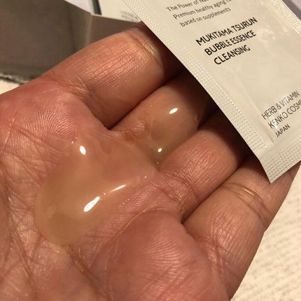 KC むきタマつるん 発泡美容液クレンジング/ハーブ健康本舗/クレンジングジェルを使ったクチコミ(6枚目)