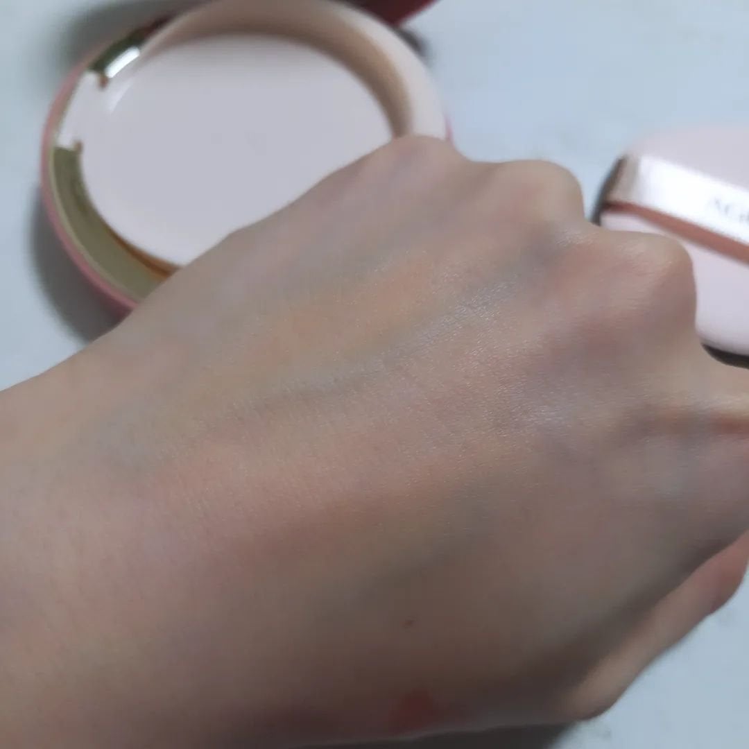 エッセンス カバー パクト モイスチャー/AGE20’s/リキッドファンデーションを使ったクチコミ(3枚目)