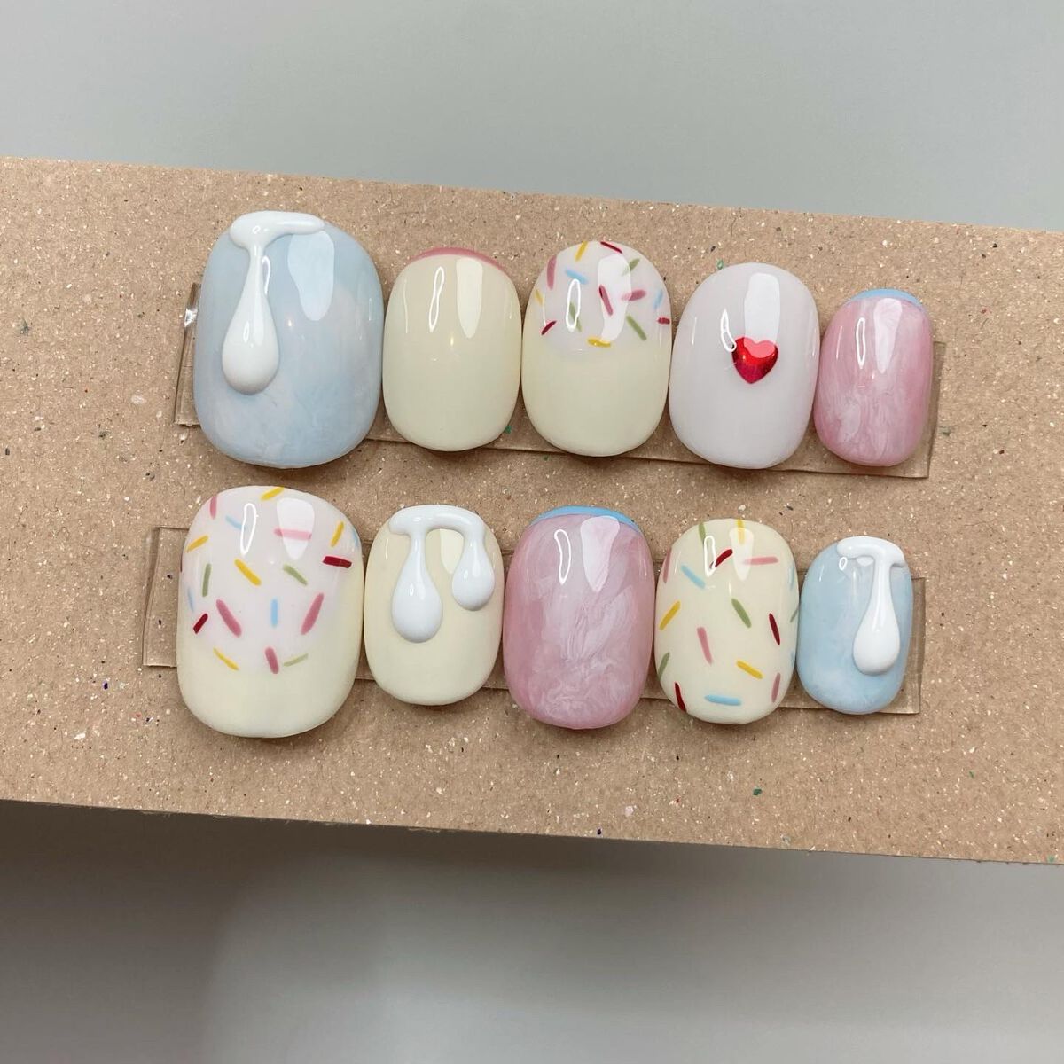 つけ爪やさん \MUU/ on LIPS 「valentine'sday‼︎♥️私はチョコよりもホワイトチ..」(2枚目)