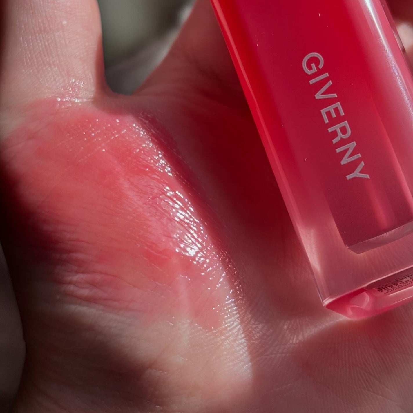 デューイリップグレイズテイント/GIVERNY/リップティントを使ったクチコミ(2枚目)