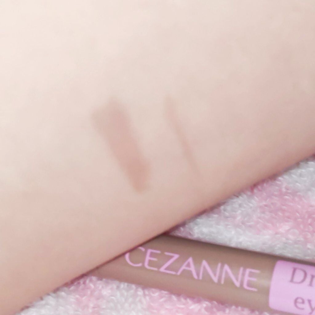 描くふたえアイライナー/CEZANNE/リキッドアイライナーを使ったクチコミ(1枚目)