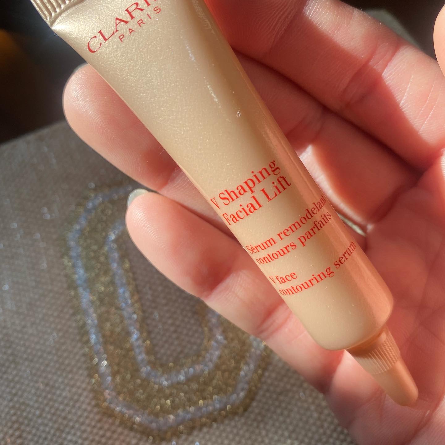 グラン アイ セラム V/CLARINS/アイケア・アイクリームを使ったクチコミ（3枚目）